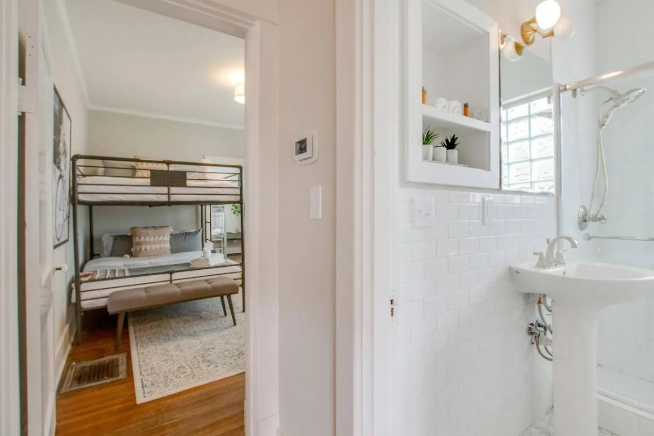 The Pink Door Beauty Stunning And Fresh Villa Nashville United States